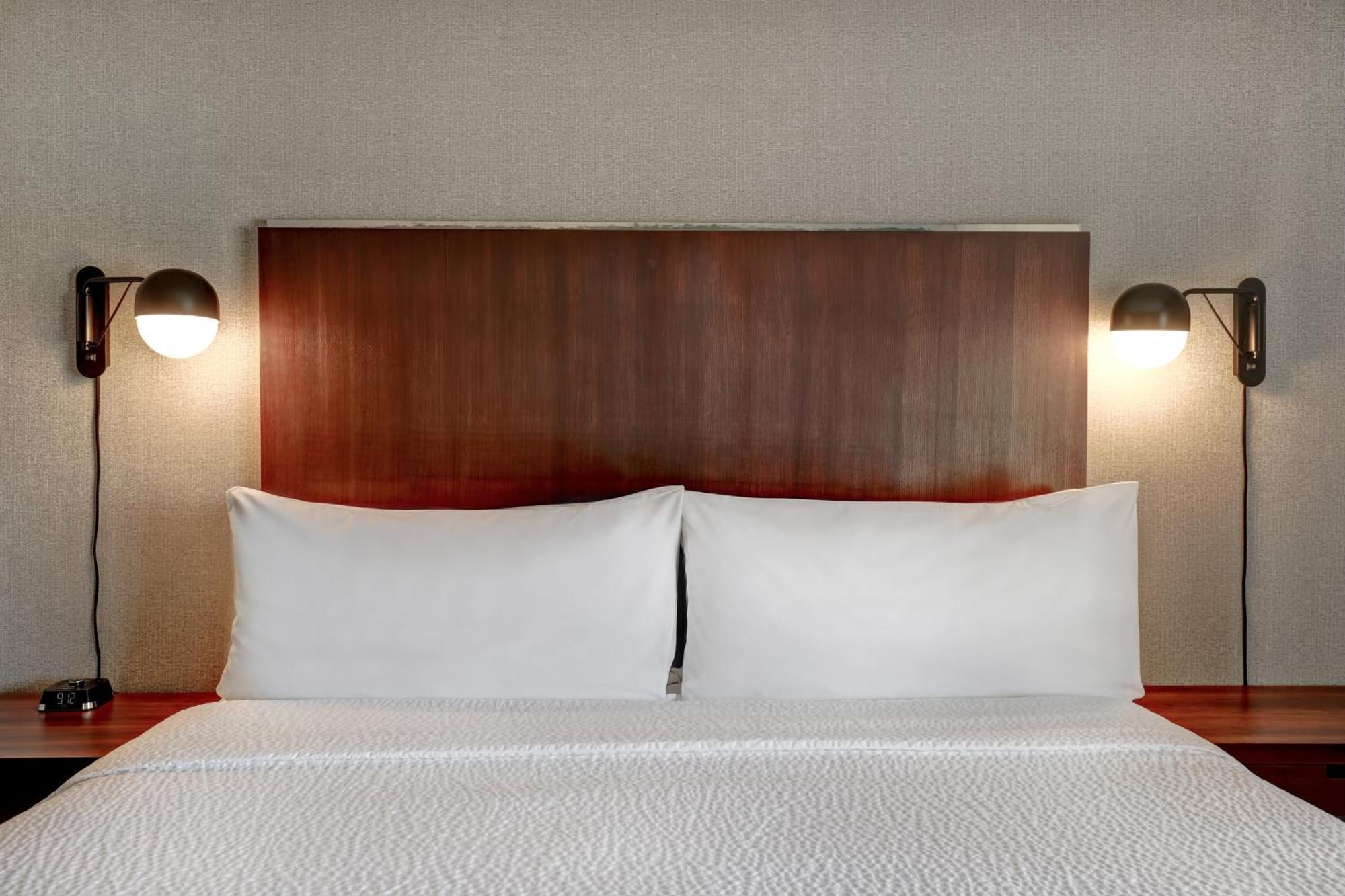 Four Points By Sheraton Toronto Hotel Mississauga